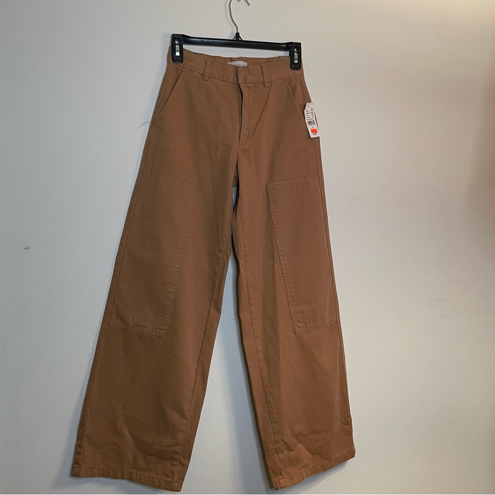Super Cute and trendy tan color PacSun Baggy, wide length Jeans!!!